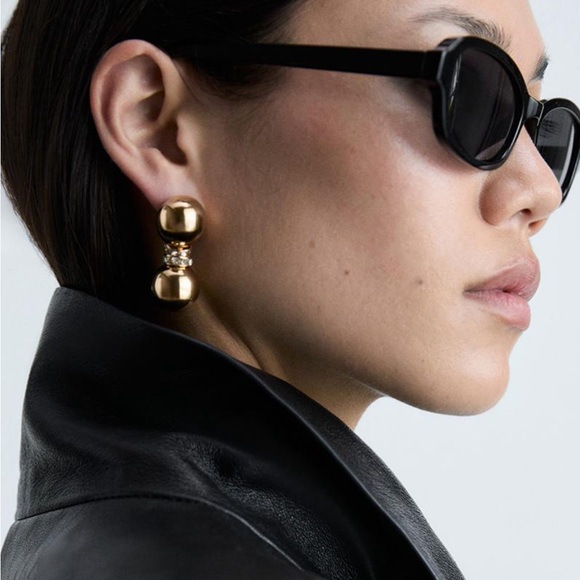 Mango Jewelry - Mango SILVER TONE Earrings